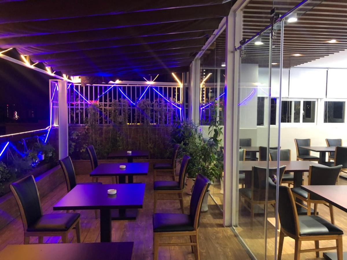 Hotel Doha 2 Saigon Airport 3*